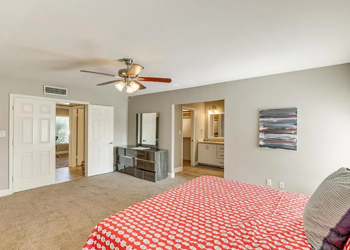 12 Mi To Old Town! W/ Furnished Patio Phoenix