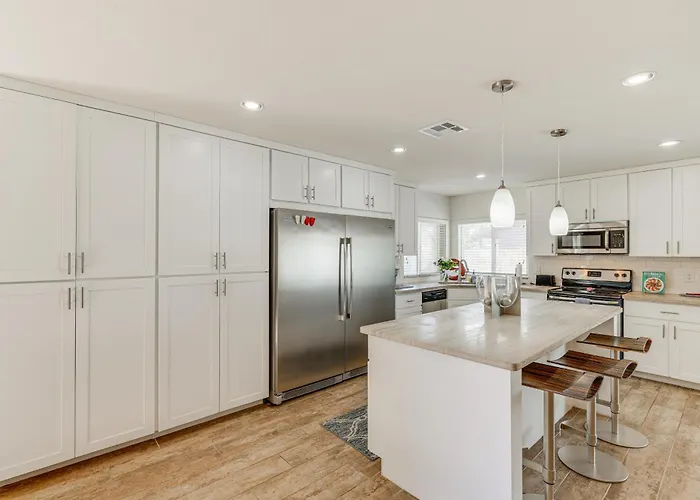12 Mi To Old Town! W/ Furnished Patio *