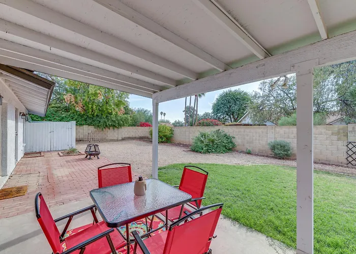 12 Mi To Old Town! W/ Furnished Patio Holiday home